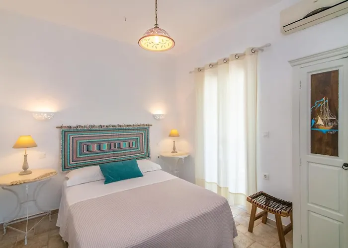 Albatross Holiday Apartments